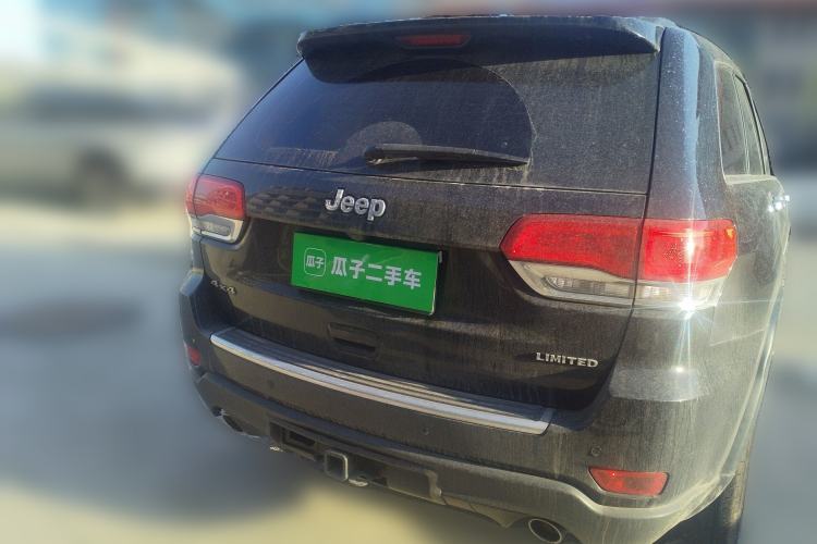 Used Jeep Grand Cherokee 2017 3.0L Comfort Navigation Edition Rear