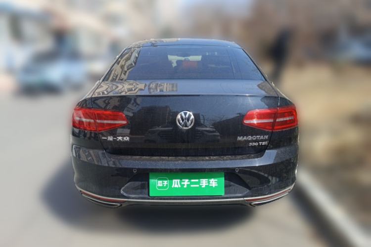 Used Volkswagen Magotan 2018 330TSI DSG Luxury Model Rear