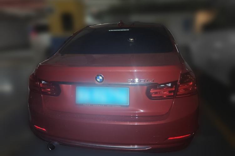 Used BMW 3 Series 2014 320Li Luxury Design Package
