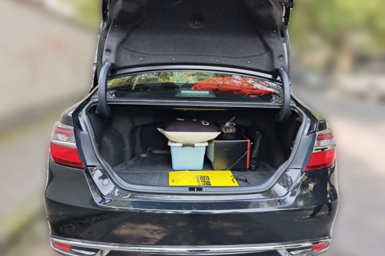 Used Toyota Camry 2016 2.5G 10th Anniversary Deluxe Navigation Edition