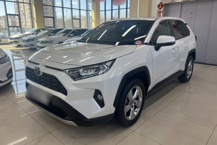Used Toyota RAV4 2022 2.0L CVT Two-Wheel Drive Fashion Edition