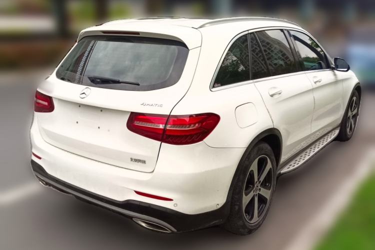 Used Mercedes-Benz GLC 2018 Facelift GLC 260 4MATIC Luxury Edition

