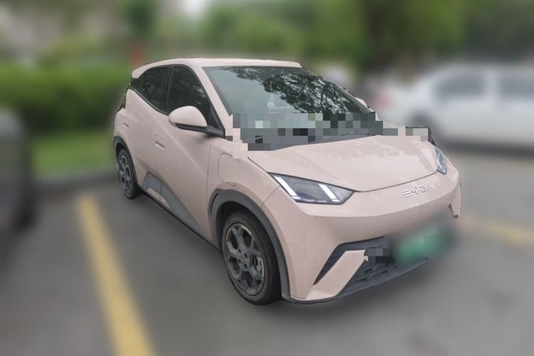 Used BYD Seagull 2025 305 km Free Version Front Right 45 Deg