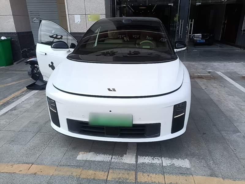 Used Li Auto i6 2025 Model Two-Wheel-Drive Standard Type — 2