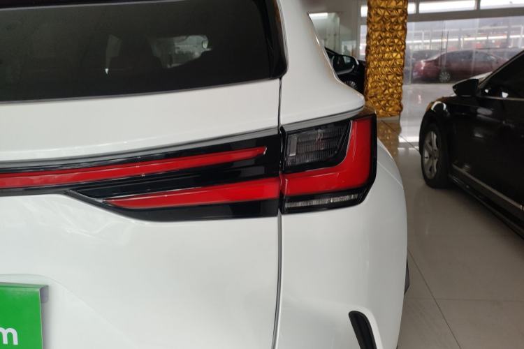 Used Lexus NX 2025 Model 350h JOY Right Rear Taillight