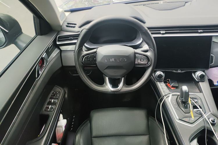 Used Lynk & Co 01 2021 2.0TD Two-Wheel-Drive Pro Trim Steering Wheel