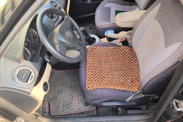 Used Volkswagen Lavida 2013 1.6L Manual Fashion Edition