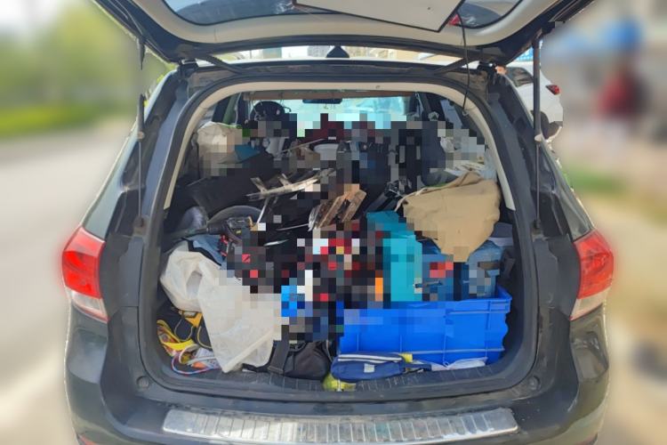 Used Haval H6 2013 Upgraded Model 1.5T Manual Two-Wheel Drive Urban Version