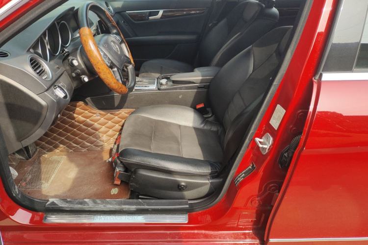 Used Mercedes-Benz C-Class 2013 C 260 Elegant Grand Edition
