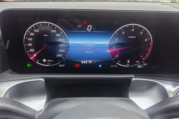 Used Mercedes-Benz GLB 2024-Year Restyled GLB 200 Dynamic Edition