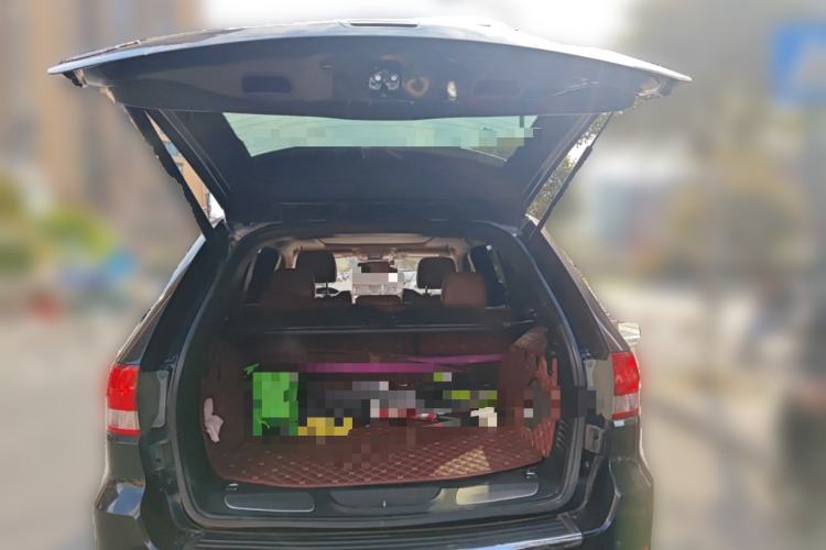 Used Jeep Grand Cherokee 2012 3.6L Flagship Navigation Edition
