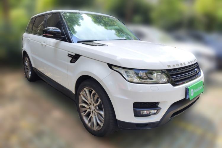 Used Land Rover Range Sport 2015 3.0 SC V6 HSE DYNAMIC Front Right 45 Deg