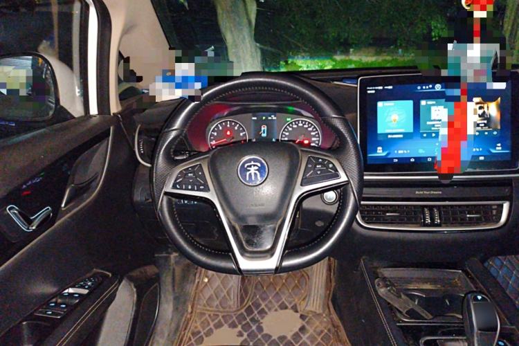 Used BYD Song MAX 2019 1.5T Automatic Smart Connect ZhiLian RuiDong Model 7 Seats China V Emission Standard
