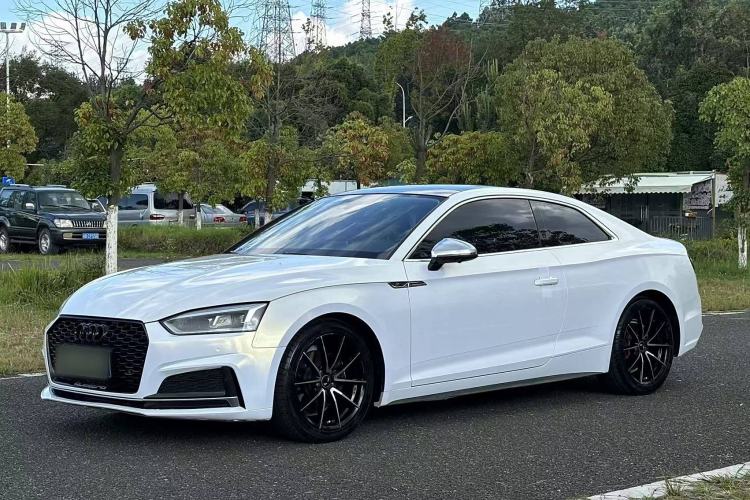 Used Audi A5 2019 Coupe 40 TFSI Fashion Edition China V Emission Standard