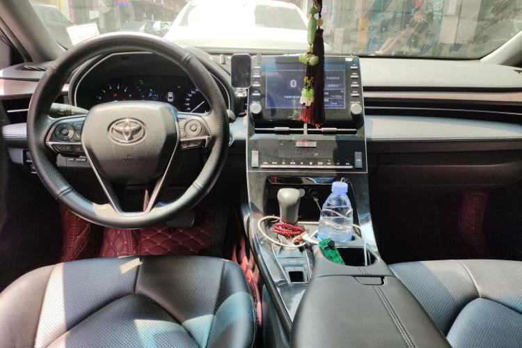 Used Toyota Avalon 2019 2.5L Ambition Version China V Standard Center Console