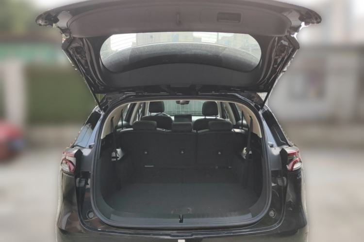 Used BYD Tang 2018 2.0T Automatic Smart Connect Prestige 7-Seater China V Standard Trunk