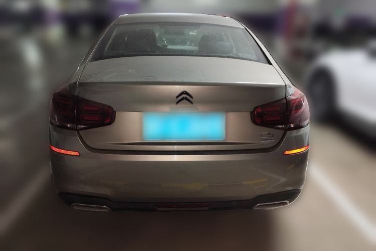 Used Citroen C5 2017 350THP Automatic Luxury Model Exterior 4