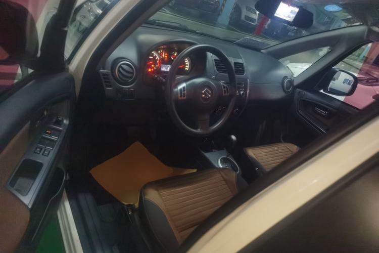 Used Suzuki SX4 2016 1.6L Automatic Classic Edition Driver Seat