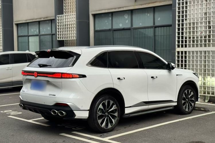 Used CHANGAN CS75 PLUS 2025 4th Generation UItra 2.0T New Blue Whale Smart Intelligent Powertrain Version Exterior 3