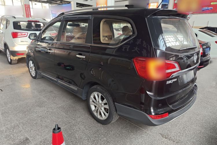 Used Baojun 730 2016 1.5L Manual Comfort Version 7 Seats China V Emission Standard