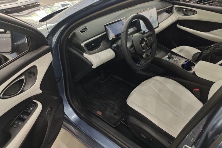 Used BYD Seal 05 DM-i 2025 DM-i Intelligent Drive 120KM Flagship Model Driver Seat