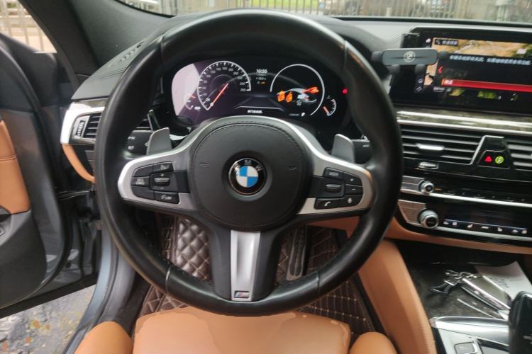 Used BMW 6 Series GT 2019 630i M Sport Package Steering Wheel