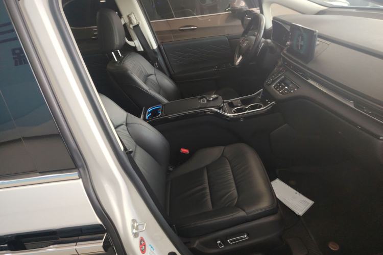 Used Honda Elysion 2022 2.0L eHEV Luxury First Edition