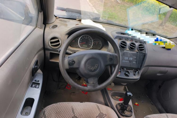 Used Wuling Hongguang 2014 1.2L Base Model China IV
