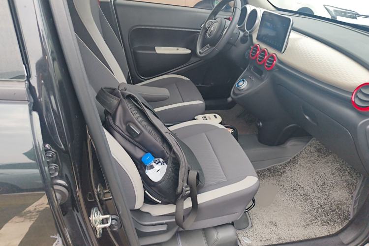 Used ORA Black Cat 2021 301km Cute Pet Edition Right Front Seat