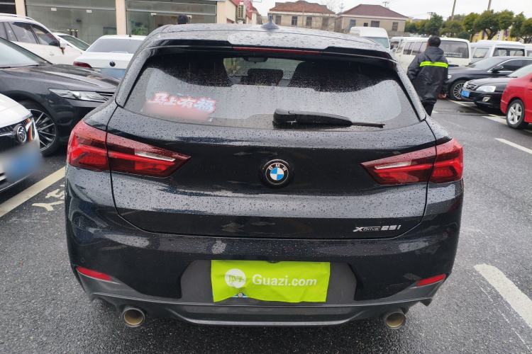 Used BMW X2 2023 xDrive 25i Shining Edition
