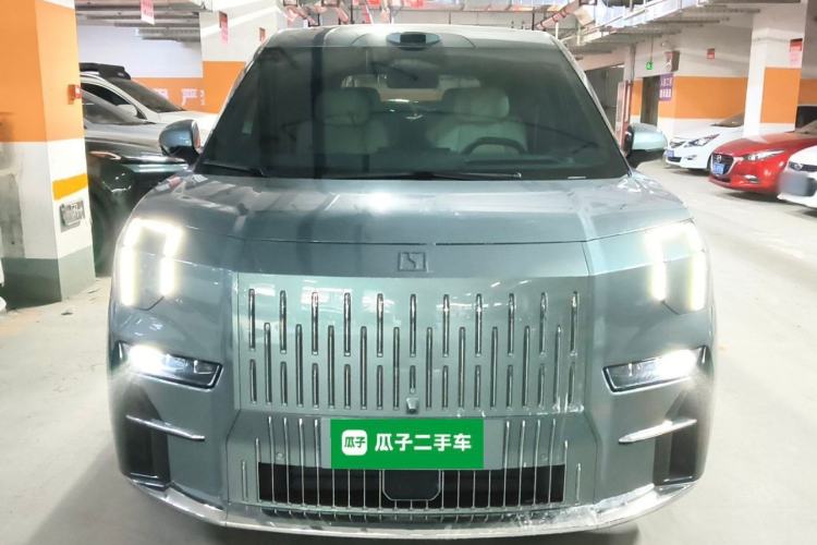 Used Zeekr 009 2024 Six-Seat Executive Version 4WD 108 kWh