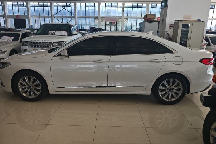 Used Ford Taurus 2019 EcoBoost 245 Comfort Edition
