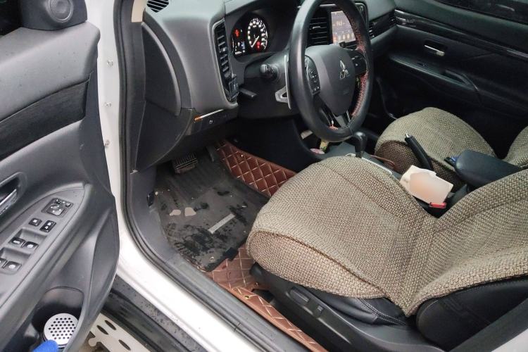 Used Mitsubishi Outlander 2016 2.4L 4x4 Elite Edition 5 Seats
