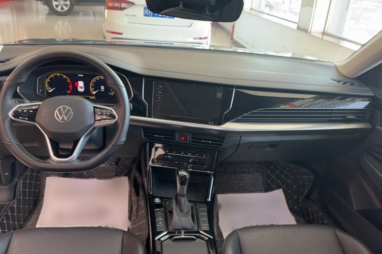 Used Volkswagen Passat 2023 330TSI Elite Edition
