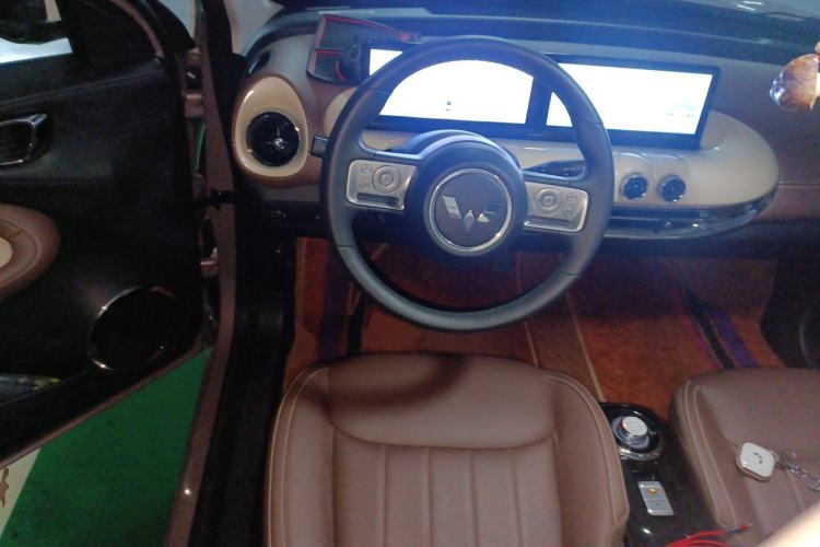 Used Wuling Bingo 2023 333 km Lingxi Connected Version