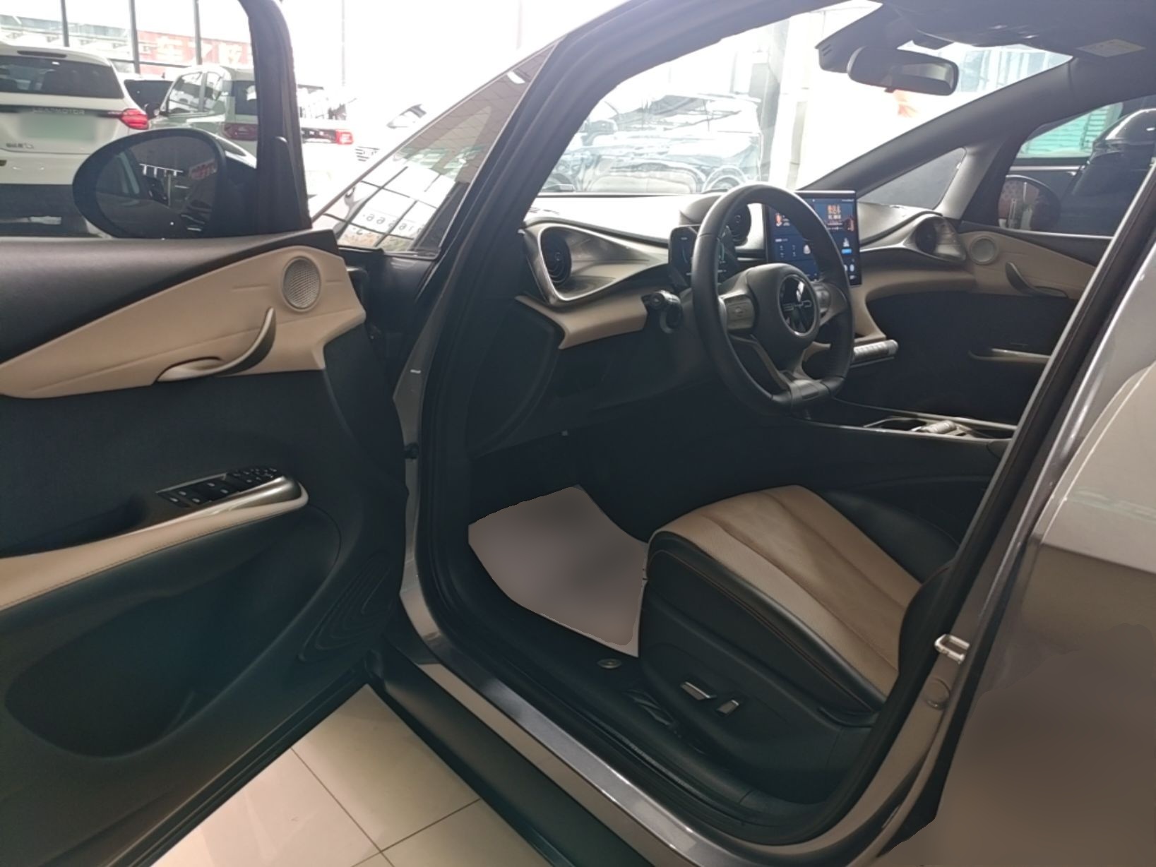 BYD Dolphin 2023 420 km Fashion Edition — снимка 18