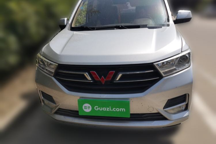 Used Wuling Hongguang 2018 1.5L S Standard Version L2B
