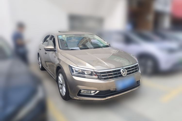 Used Volkswagen Passat 2017 280TSI DSG Luxury Edition
