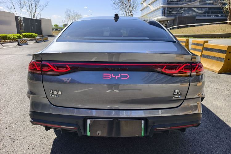 Used BYD Qin L 2025 DM-i Smart Drive 80KM Leading Model Exterior 6