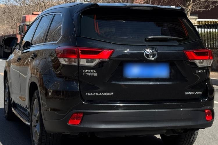Used Toyota Highlander 2018 2.0T Four-Wheel Drive Luxury Edition 7 Seats China V Emission Standard