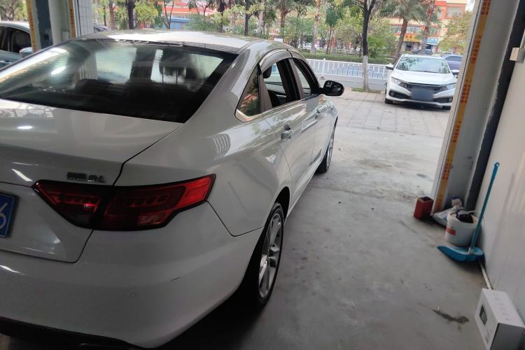 Used Geely Auto Emgrand GL 2017 1.3T DCT Luxury Model Right Rear Taillight