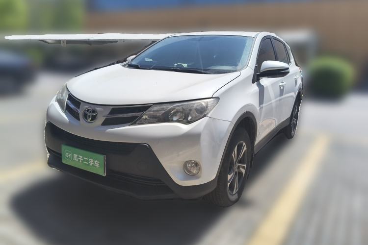 Used Toyota RAV4 2015 2.0L CVT Two-Wheel Drive Fashion Edition