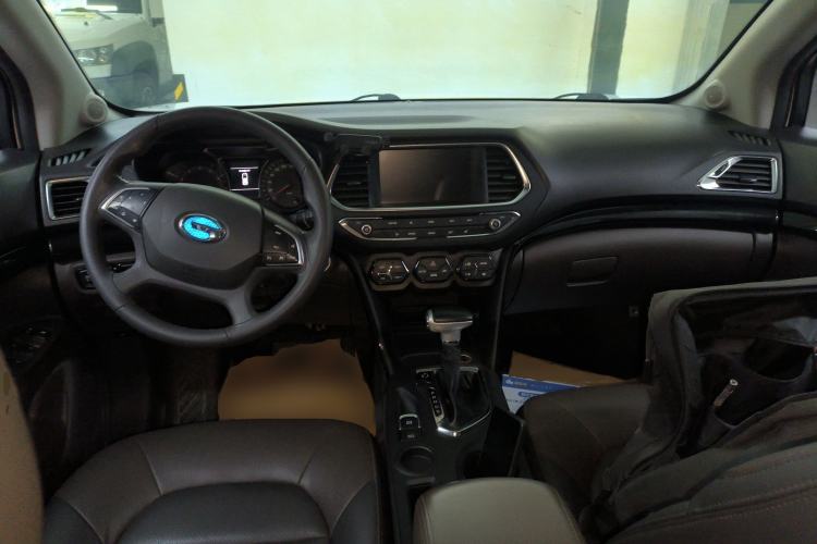 Used GAC Trumpchi GS4 2017 235T Automatic Two-Wheel Drive Luxury Smart Connectivity Version