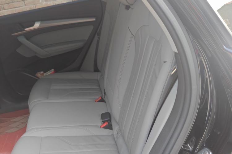 Used Audi Q5L 2022 40T Luxury Dynamic Model