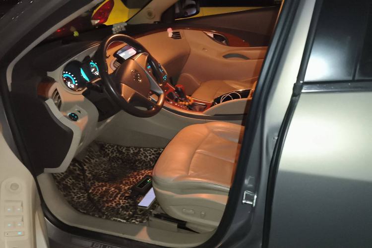 Used Buick LaCrosse 2012 2.4L SIDI Elegant Edition
