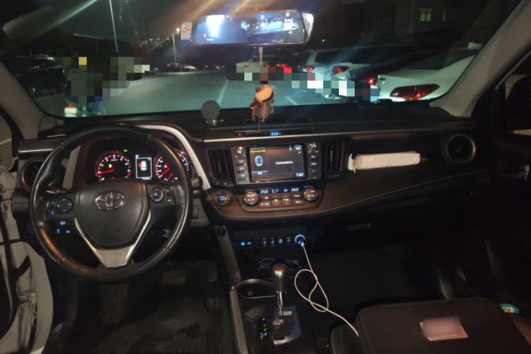 Used Toyota RAV4 2016 2.0L CVT Two-Wheel Drive Smart Edition China V Standard