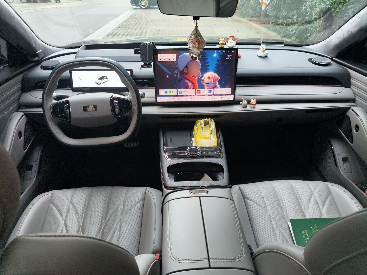 Geely Galaxy 8 2025 130km EM-i Flagship Edition — снимка 9