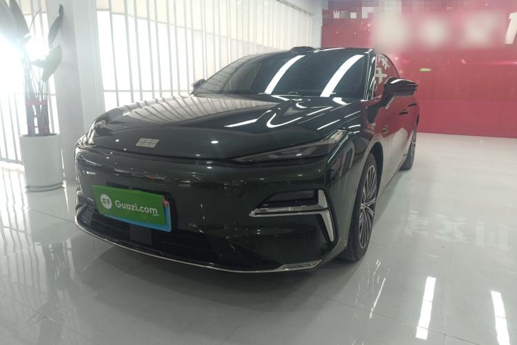 Used Geely Galaxy 8 2025 130km EM-P Starship Edition