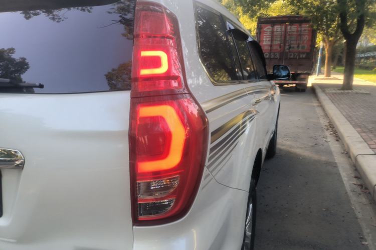 Used Haval H9 2017 2.0T Gasoline 4x4 Premium 5-Seater