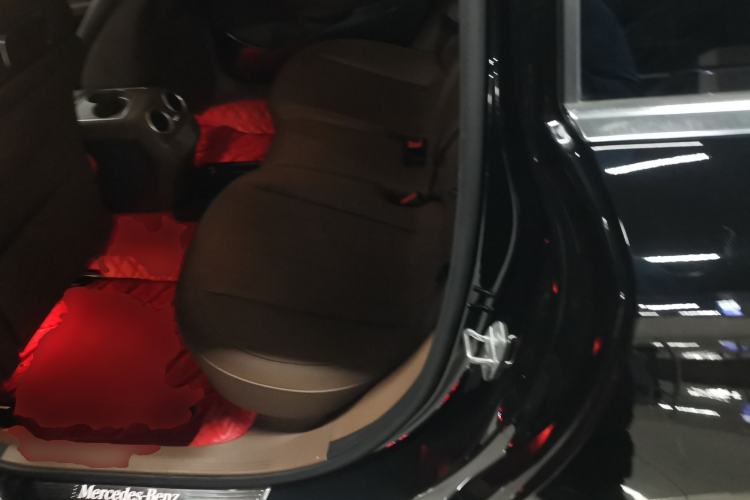 Used Mercedes-Benz E-Class 2018 Facelift E 300 L Luxury Edition
